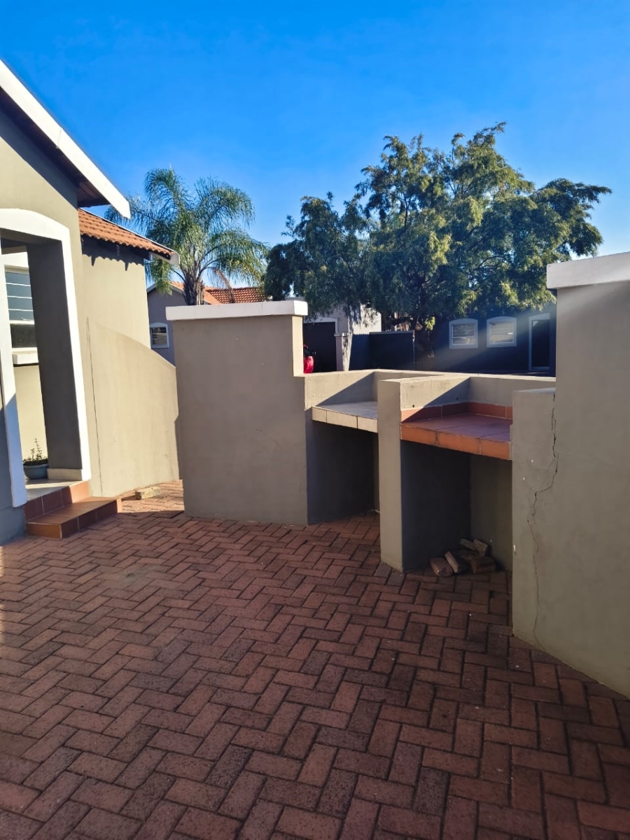 2 Bedroom Property for Sale in Brits North West
